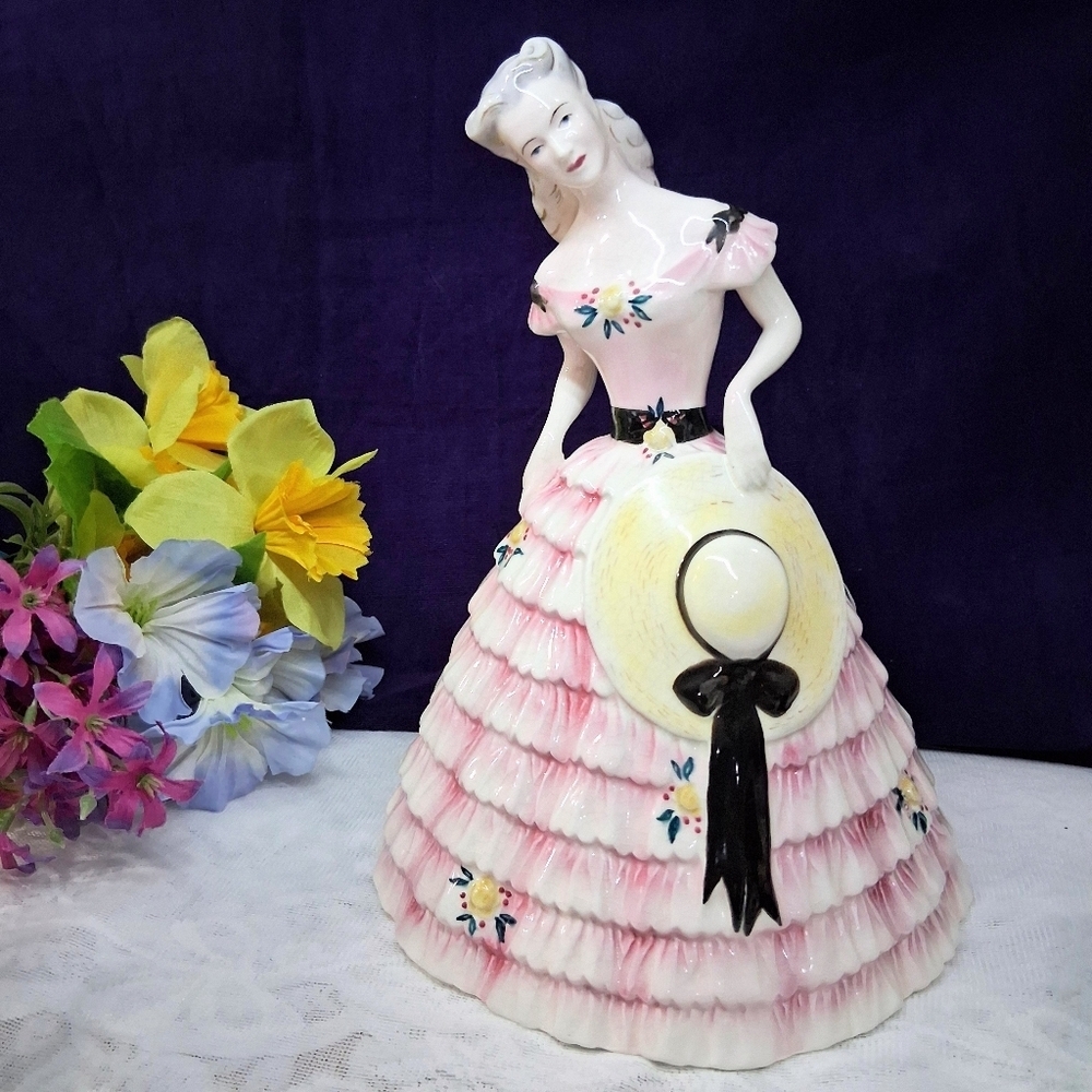 Vintage 50s Goldscheider Southern Belle By Peggy Porcher Larger Size 11"